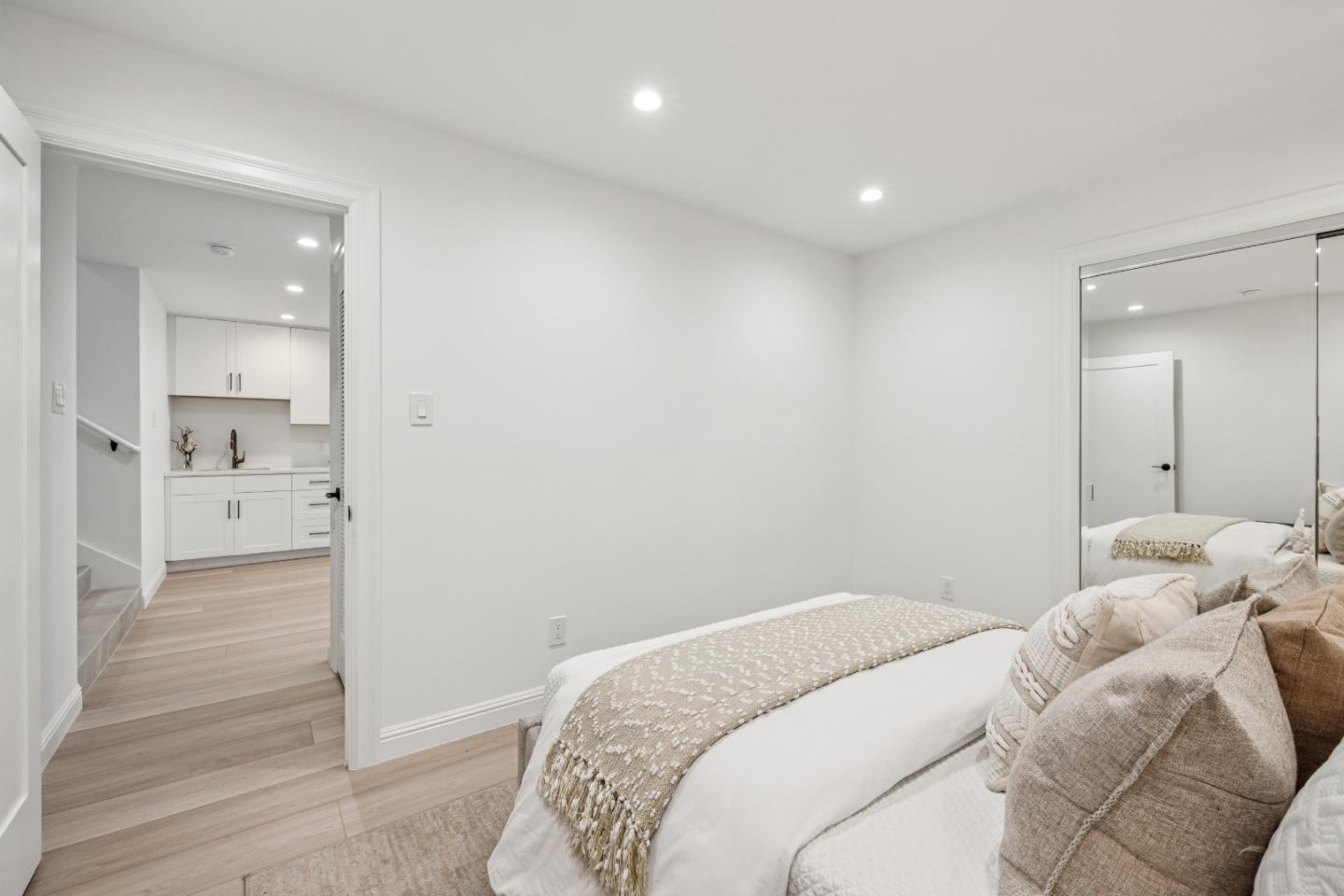 Detail Gallery Image 48 of 79 For 1315 Black Mountain Rd, Hillsborough,  CA 94010 - 4 Beds | 3 Baths
