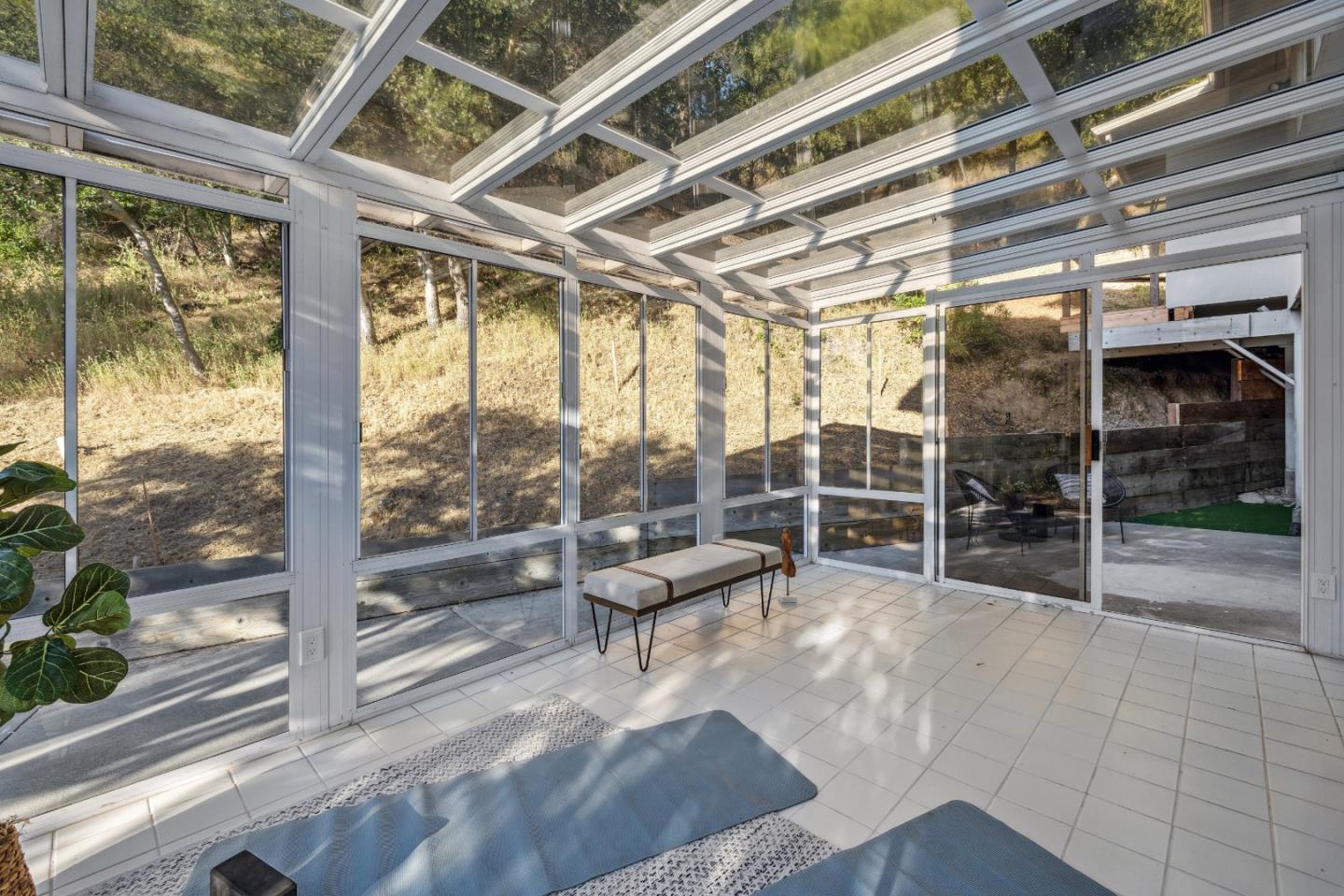 Detail Gallery Image 57 of 79 For 1315 Black Mountain Rd, Hillsborough,  CA 94010 - 4 Beds | 3 Baths
