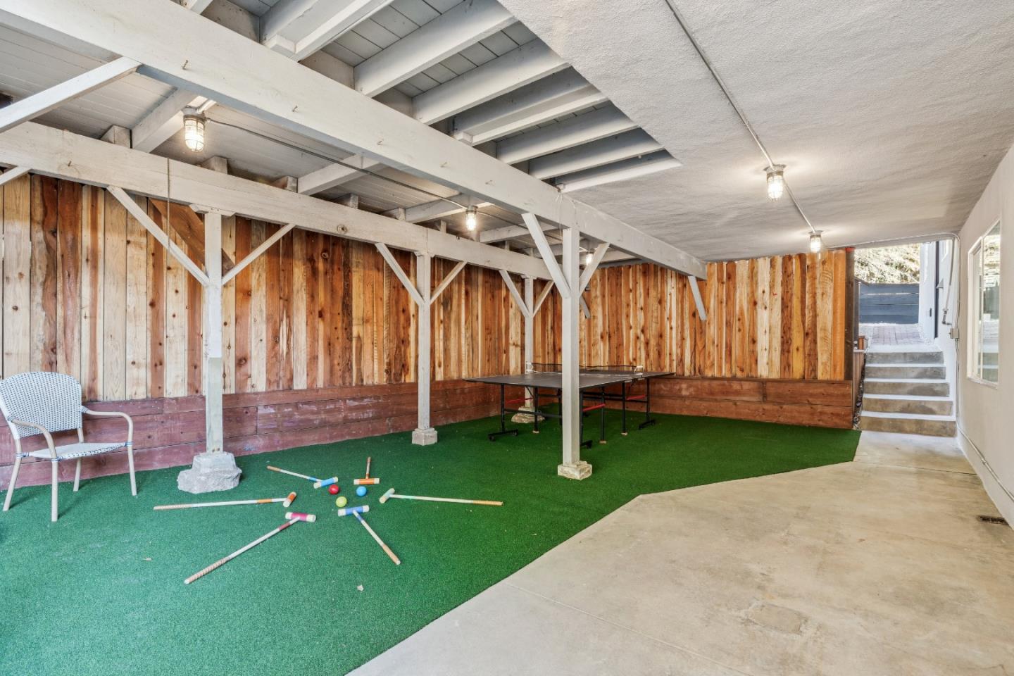 Detail Gallery Image 60 of 79 For 1315 Black Mountain Rd, Hillsborough,  CA 94010 - 4 Beds | 3 Baths