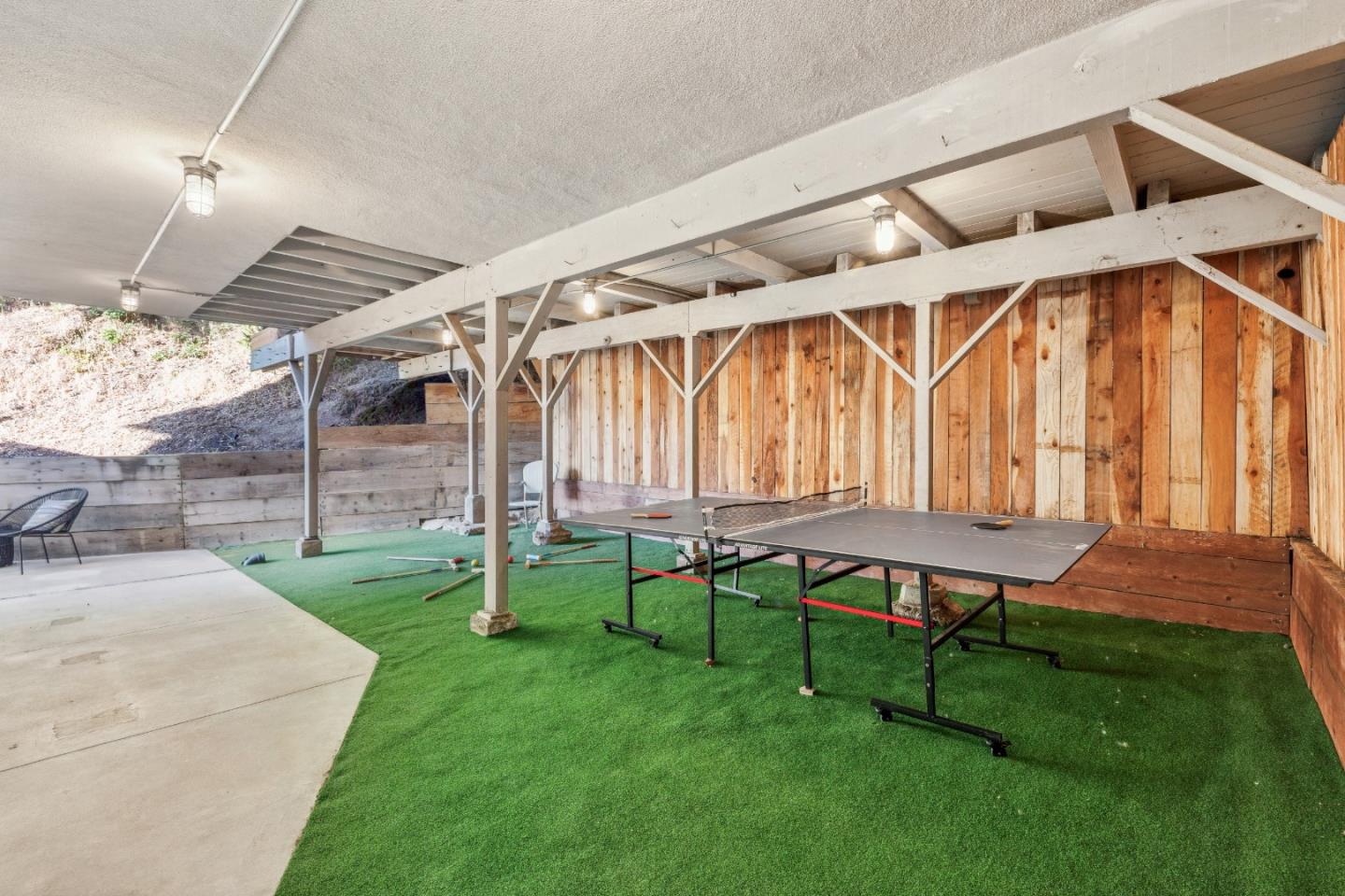 Detail Gallery Image 61 of 79 For 1315 Black Mountain Rd, Hillsborough,  CA 94010 - 4 Beds | 3 Baths
