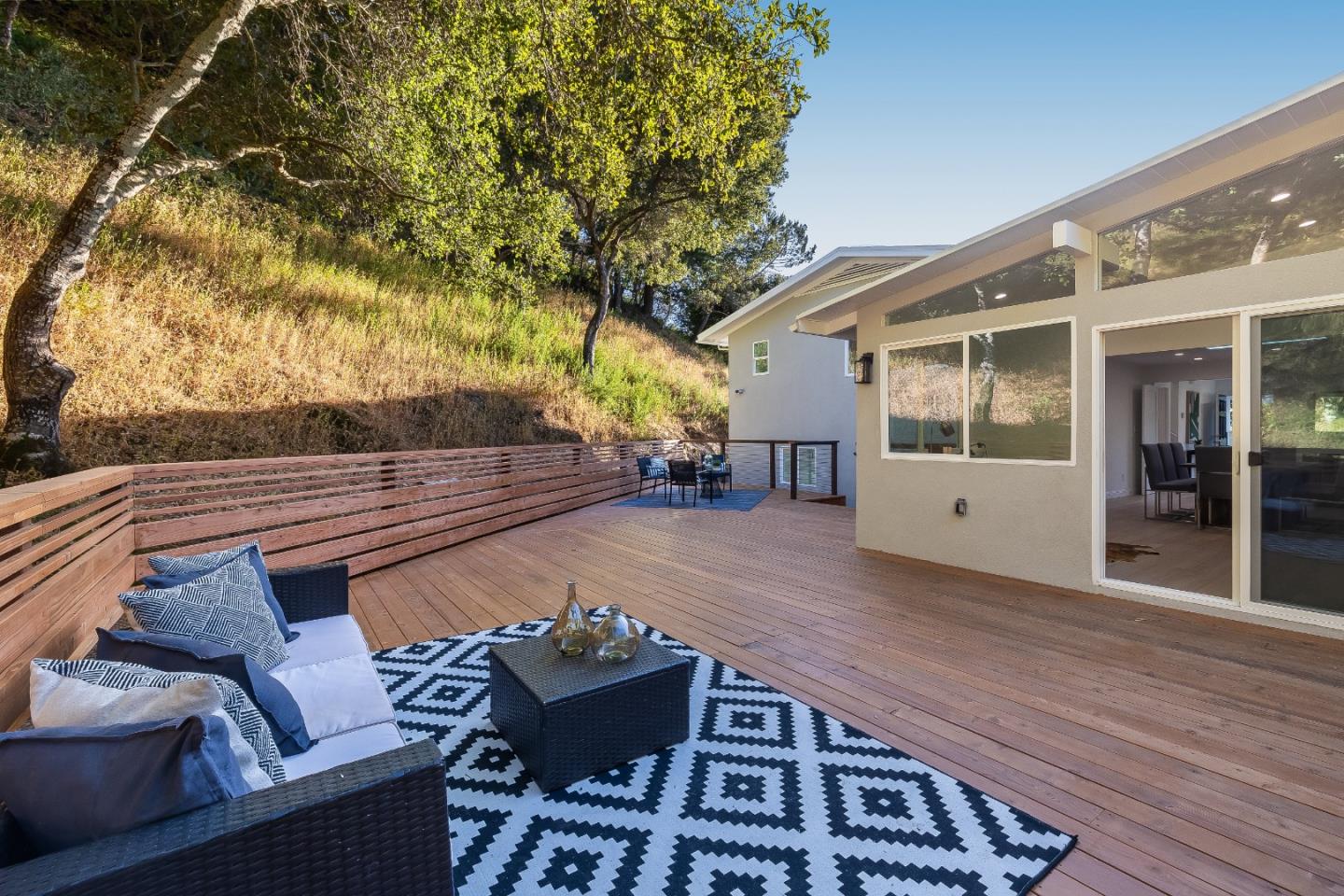 Detail Gallery Image 68 of 79 For 1315 Black Mountain Rd, Hillsborough,  CA 94010 - 4 Beds | 3 Baths