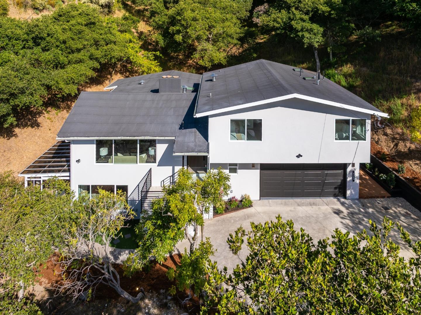 Detail Gallery Image 69 of 79 For 1315 Black Mountain Rd, Hillsborough,  CA 94010 - 4 Beds | 3 Baths