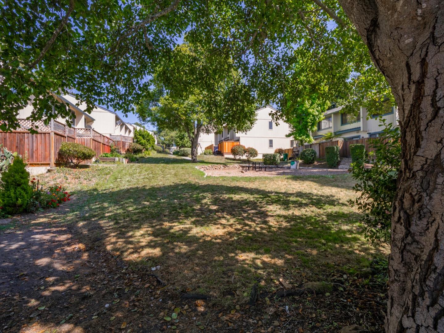 Detail Gallery Image 23 of 24 For 179 Terry Loop, Watsonville,  CA 95076 - 3 Beds | 2/1 Baths