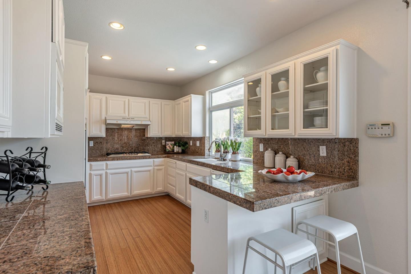 Detail Gallery Image 14 of 84 For 7330 Alexis Manor Pl, San Jose,  CA 95120 - 5 Beds | 3 Baths