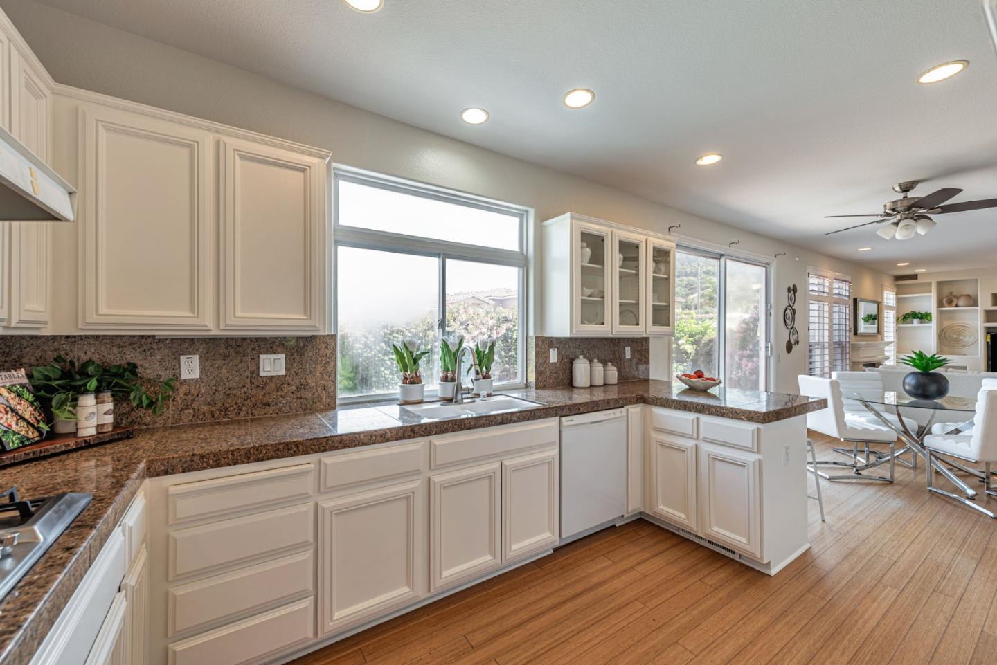 Detail Gallery Image 18 of 84 For 7330 Alexis Manor Pl, San Jose,  CA 95120 - 5 Beds | 3 Baths