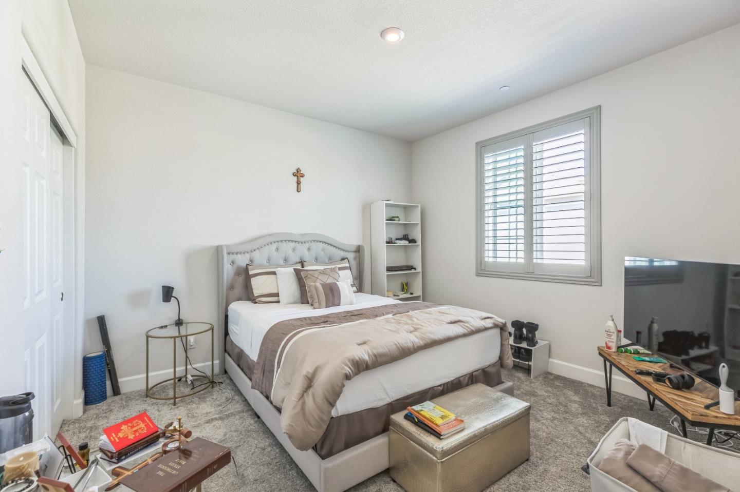 Detail Gallery Image 10 of 15 For 1535 Eisenhower Ct, Dixon,  CA 95620 - 3 Beds | 3 Baths