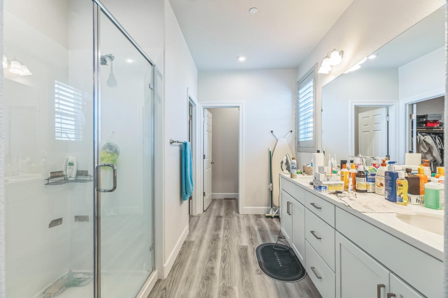 Detail Gallery Image 14 of 15 For 1535 Eisenhower Ct, Dixon,  CA 95620 - 3 Beds | 3 Baths