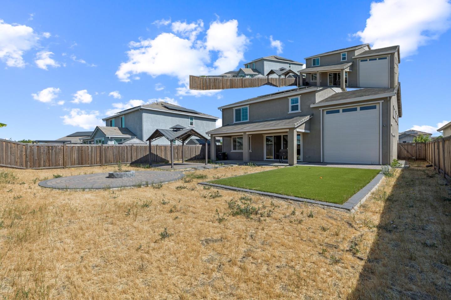 Detail Gallery Image 2 of 15 For 1535 Eisenhower Ct, Dixon,  CA 95620 - 3 Beds | 3 Baths