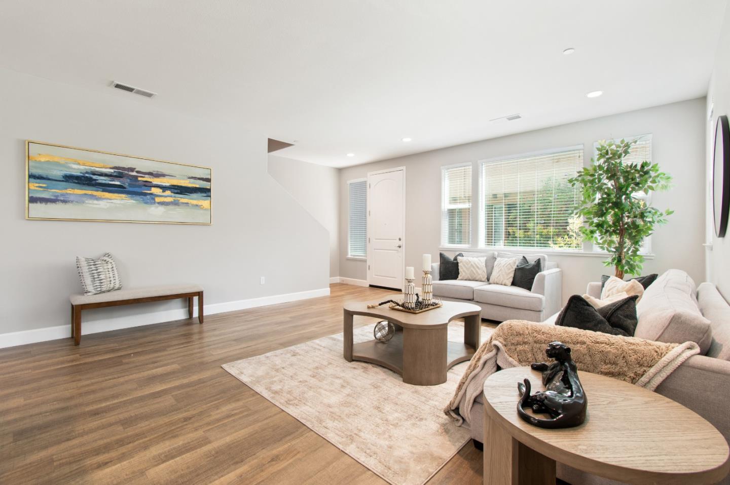 Detail Gallery Image 12 of 34 For 701 Tierney Pl, Martinez,  CA 94553 - 4 Beds | 3/1 Baths
