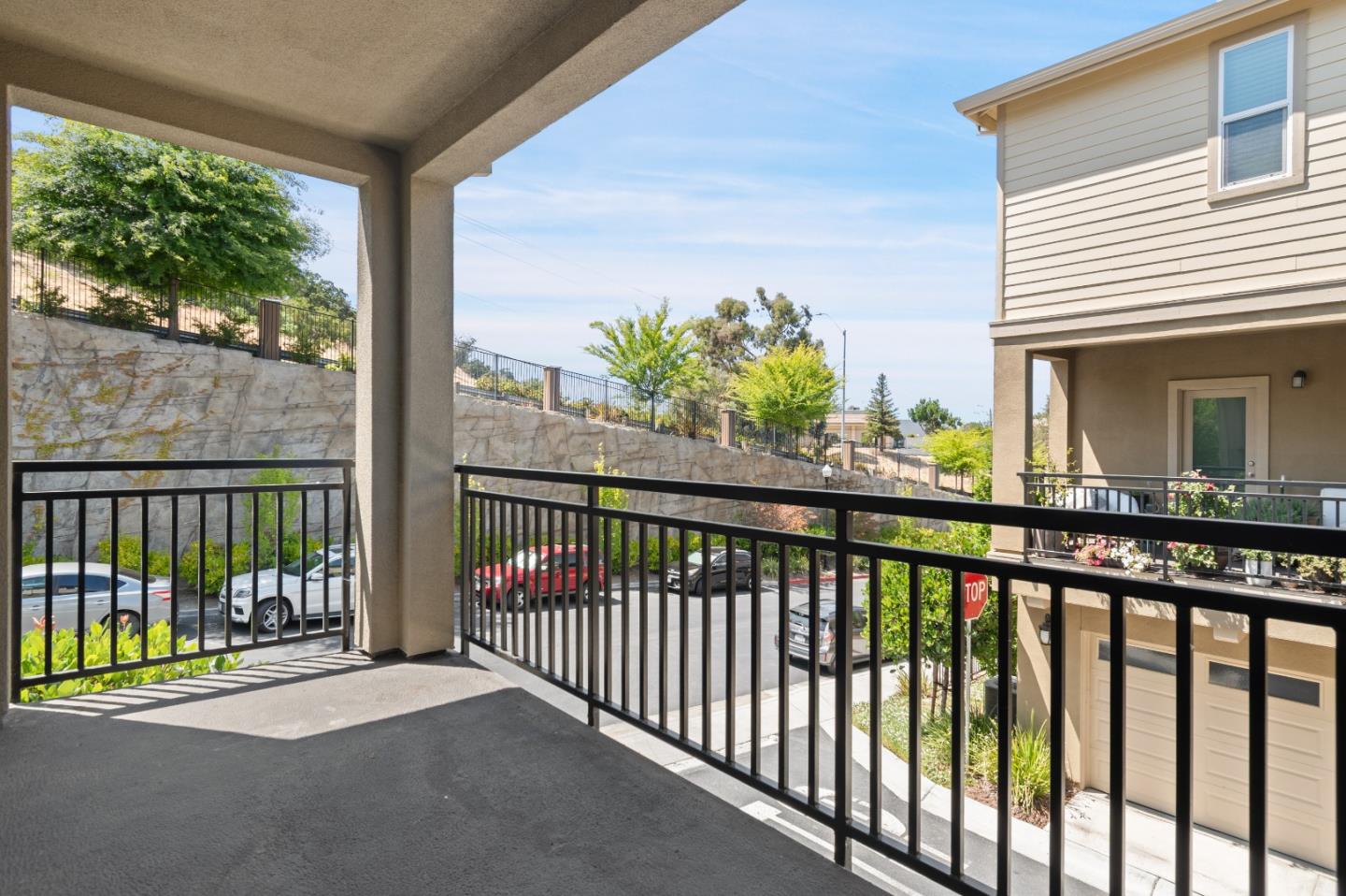 Detail Gallery Image 9 of 34 For 701 Tierney Pl, Martinez,  CA 94553 - 4 Beds | 3/1 Baths