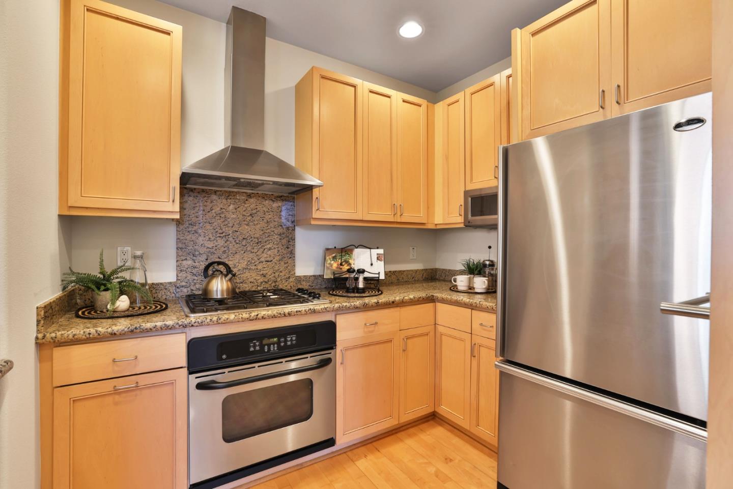 19999 STEVENS CREEK BLVD 312, CUPERTINO, CA 95014  Photo 9