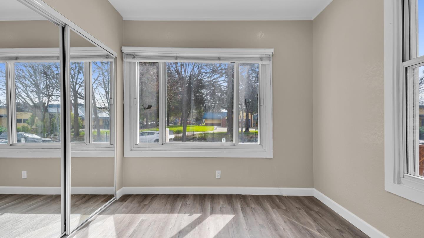Detail Gallery Image 17 of 28 For 85 Oak St, San Jose,  CA 95110 - 3 Beds | 2 Baths