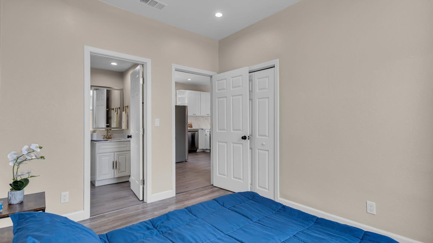 Detail Gallery Image 18 of 28 For 85 Oak St, San Jose,  CA 95110 - 3 Beds | 2 Baths