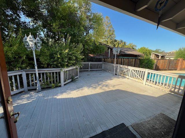 Detail Gallery Image 10 of 24 For 7145 Wooded Lake Dr, San Jose,  CA 95120 - 5 Beds | 4 Baths