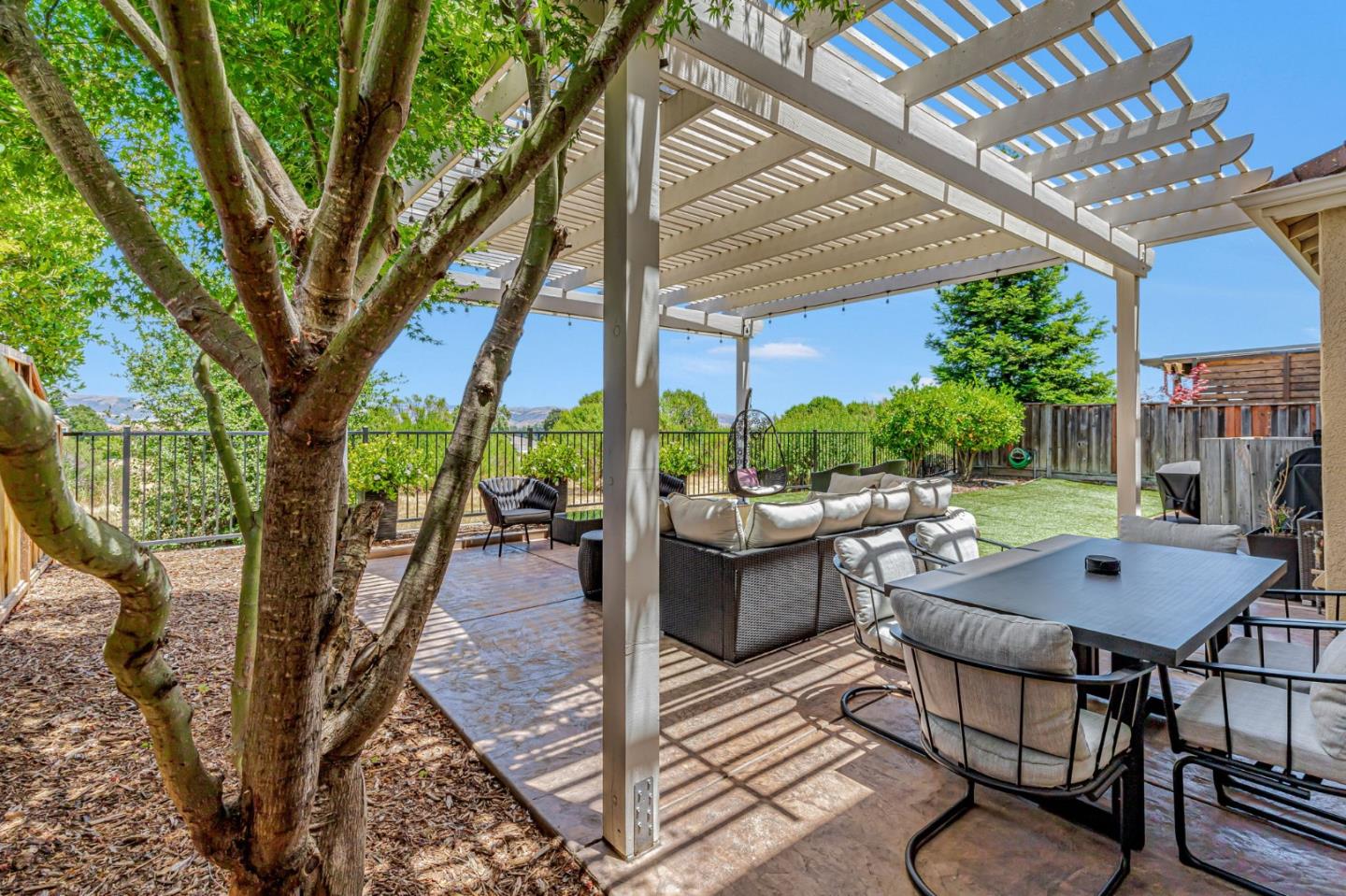 Detail Gallery Image 21 of 36 For 5812 Cajon Way, Gilroy,  CA 95020 - 4 Beds | 3/1 Baths
