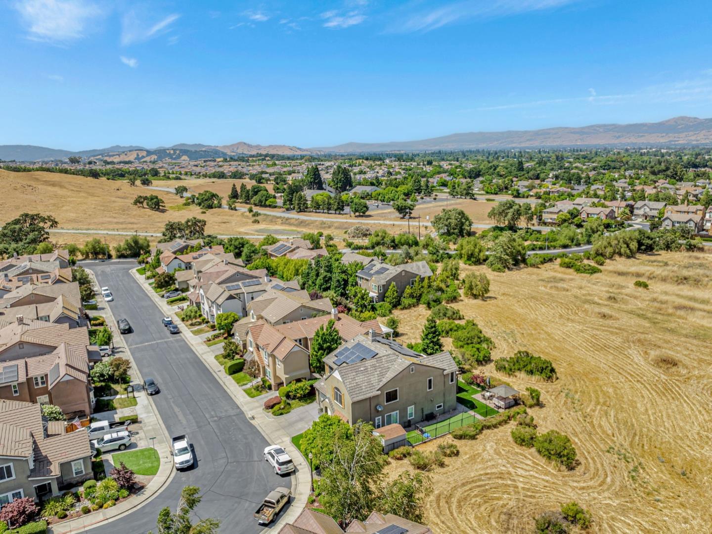 Detail Gallery Image 30 of 36 For 5812 Cajon Way, Gilroy,  CA 95020 - 4 Beds | 3/1 Baths