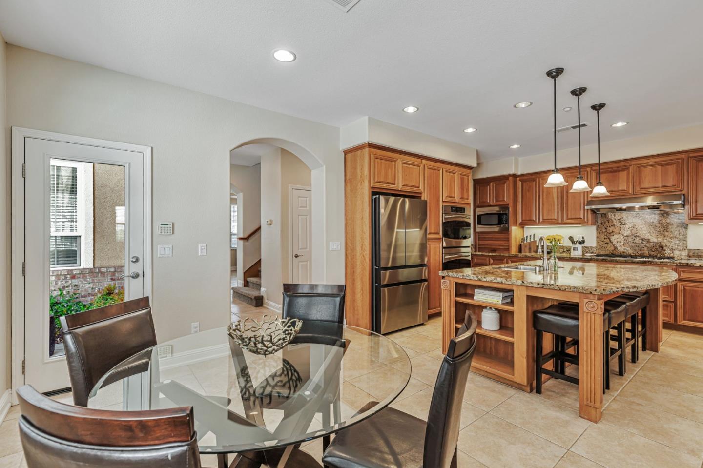 Detail Gallery Image 8 of 36 For 5812 Cajon Way, Gilroy,  CA 95020 - 4 Beds | 3/1 Baths