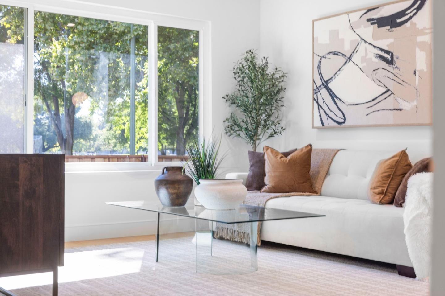 Detail Gallery Image 5 of 62 For 1680 Morrill Ave, San Jose,  CA 95132 - 4 Beds | 2 Baths
