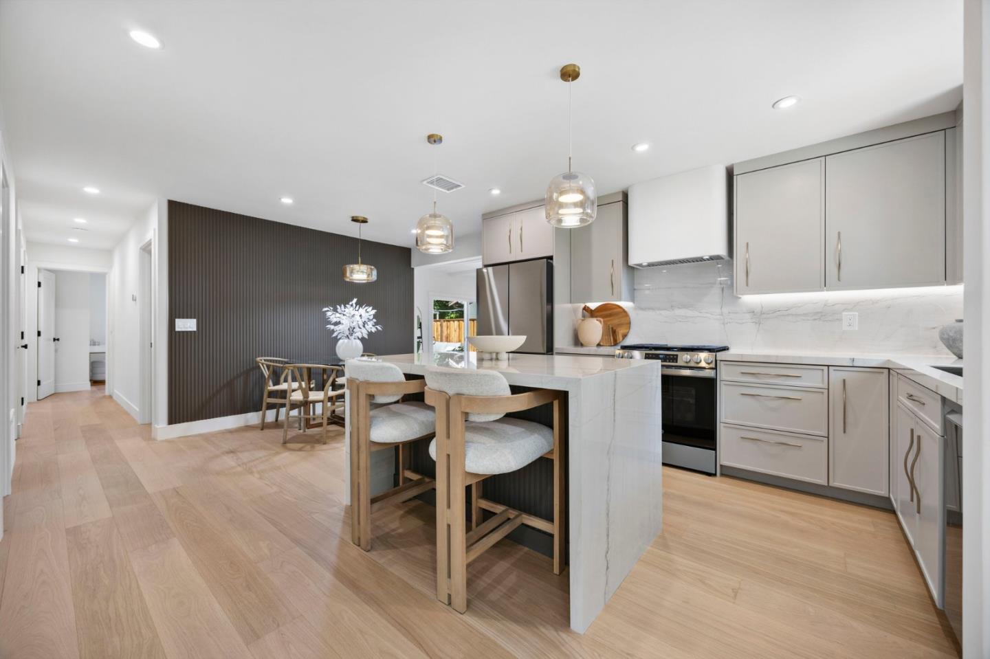 Detail Gallery Image 6 of 62 For 1680 Morrill Ave, San Jose,  CA 95132 - 4 Beds | 2 Baths