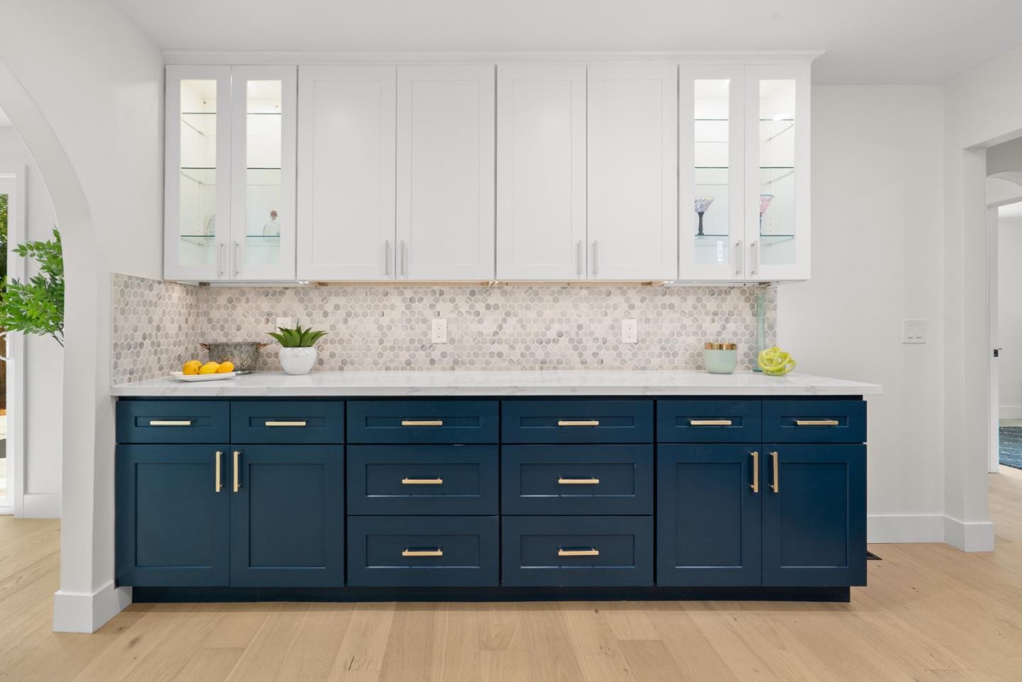 Detail Gallery Image 13 of 44 For 3069 Agate Dr, Santa Clara,  CA 95051 - 4 Beds | 2/1 Baths