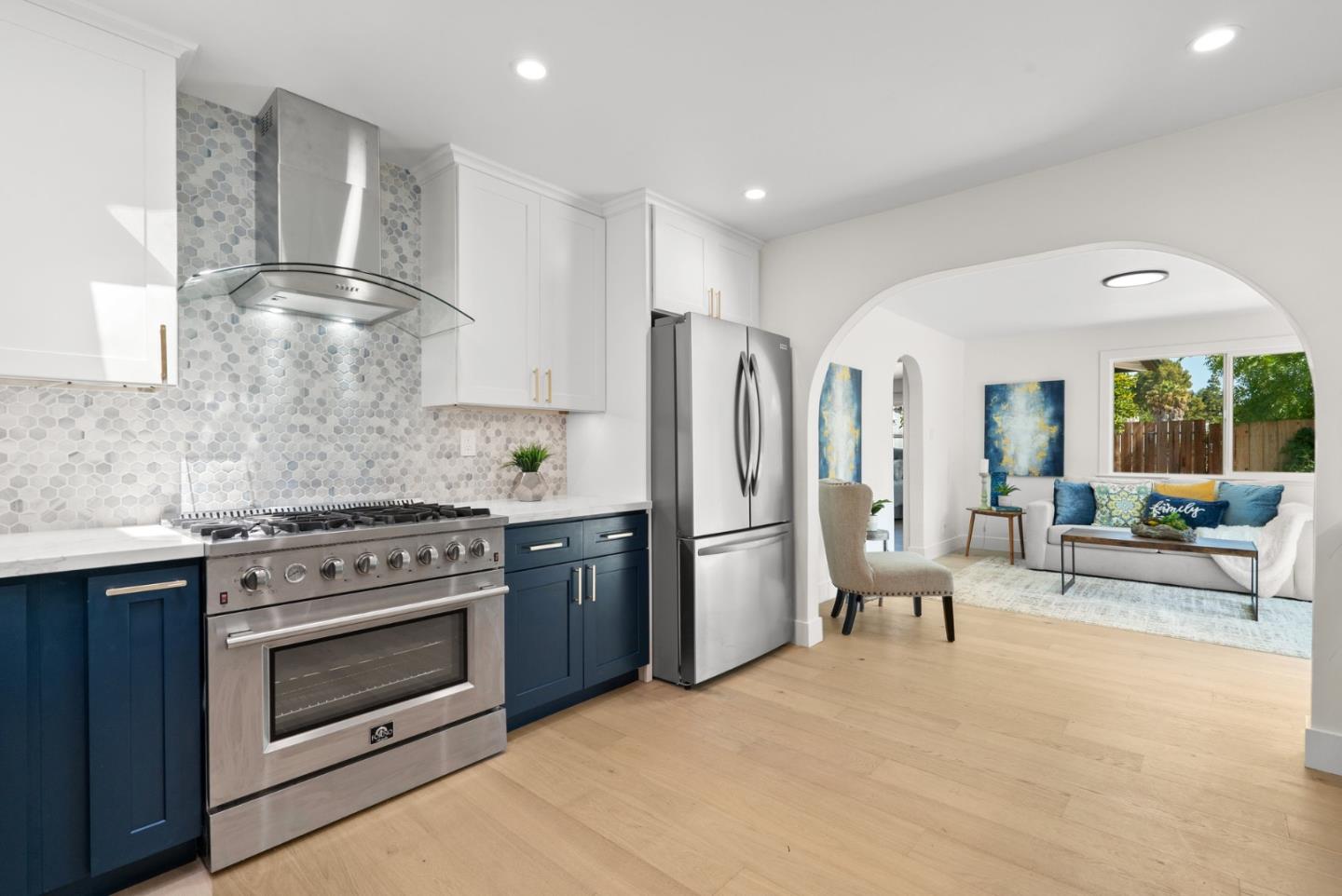 Detail Gallery Image 14 of 44 For 3069 Agate Dr, Santa Clara,  CA 95051 - 4 Beds | 2/1 Baths