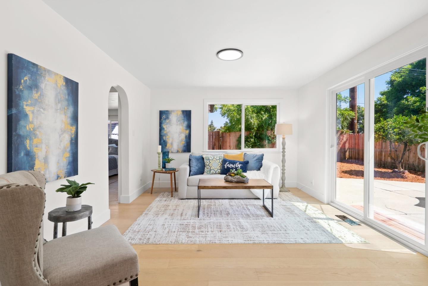 Detail Gallery Image 15 of 44 For 3069 Agate Dr, Santa Clara,  CA 95051 - 4 Beds | 2/1 Baths