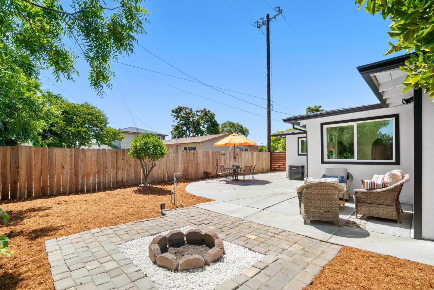 Detail Gallery Image 39 of 44 For 3069 Agate Dr, Santa Clara,  CA 95051 - 4 Beds | 2/1 Baths