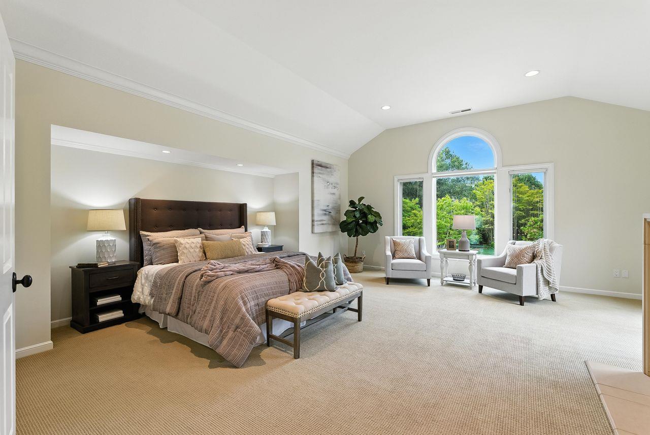Detail Gallery Image 12 of 45 For 356 Covington Rd, Los Altos,  CA 94024 - 6 Beds | 6/1 Baths