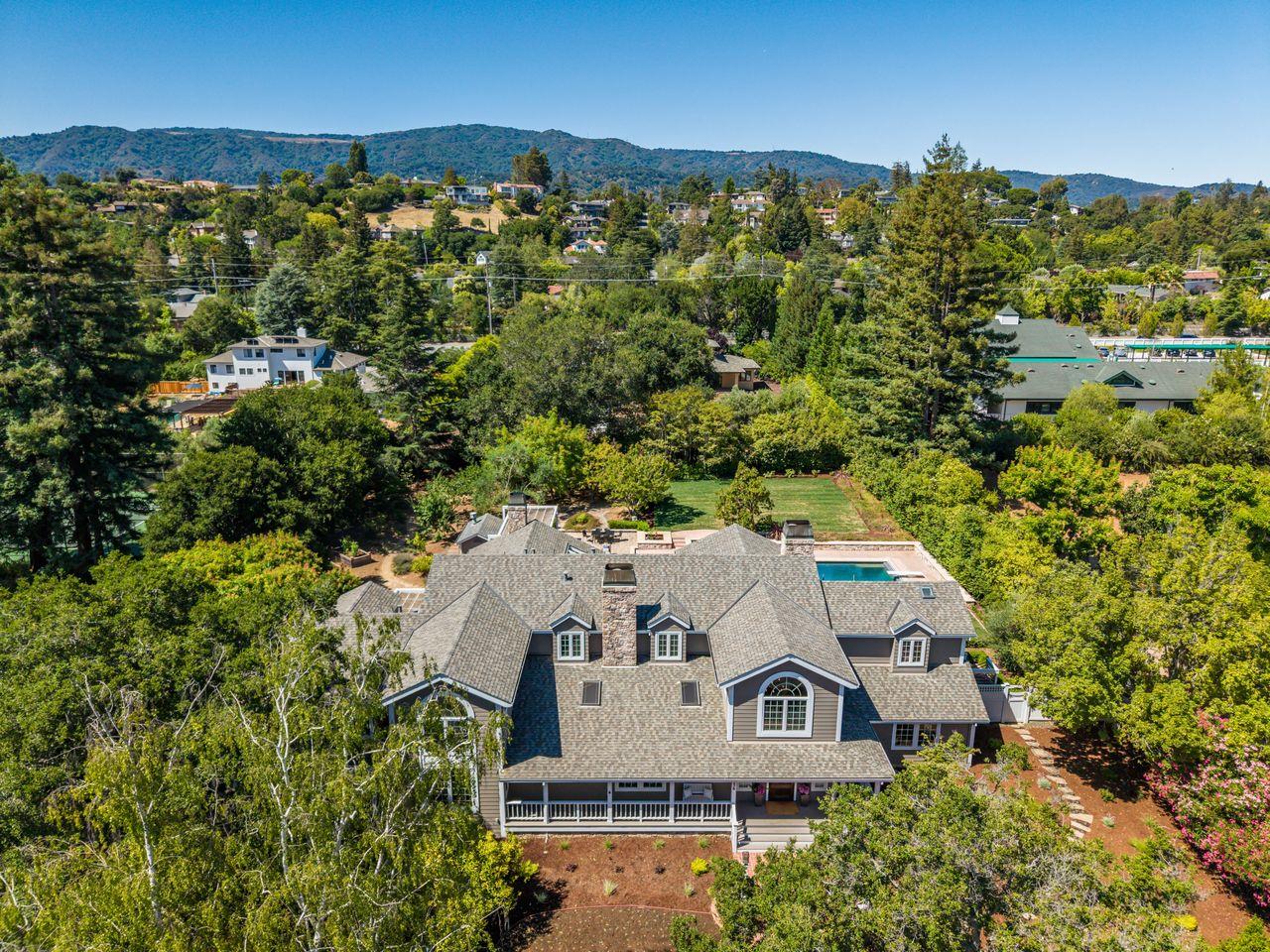 Detail Gallery Image 2 of 45 For 356 Covington Rd, Los Altos,  CA 94024 - 6 Beds | 6/1 Baths