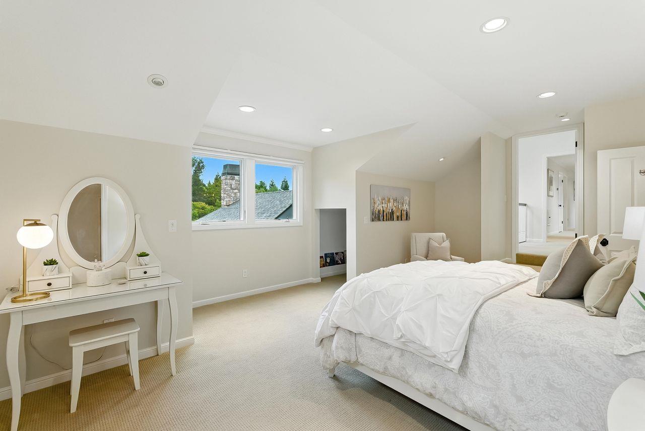 Detail Gallery Image 20 of 45 For 356 Covington Rd, Los Altos,  CA 94024 - 6 Beds | 6/1 Baths