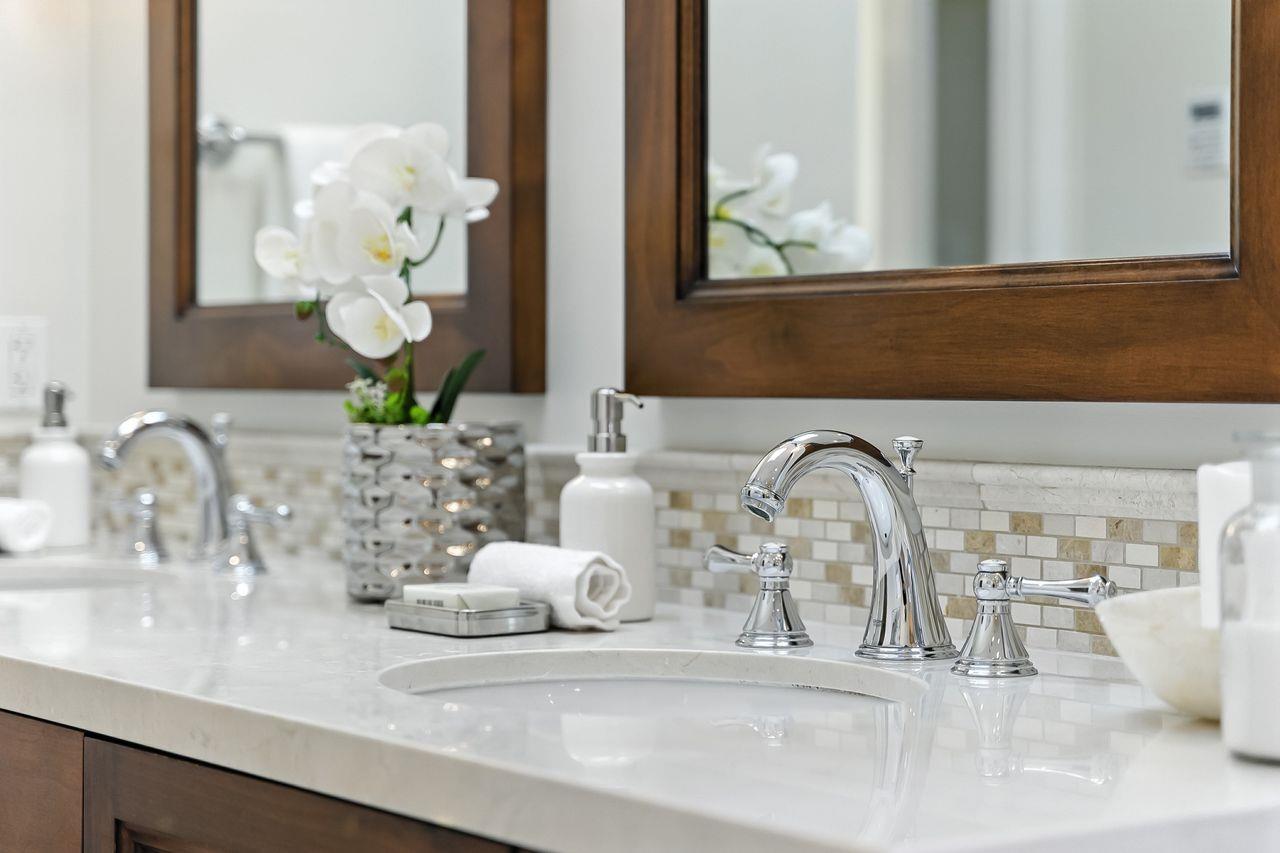 Detail Gallery Image 28 of 45 For 356 Covington Rd, Los Altos,  CA 94024 - 6 Beds | 6/1 Baths