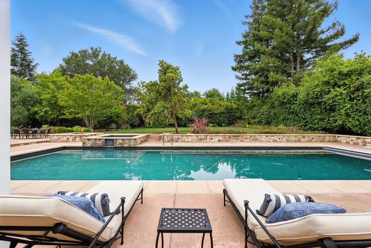 Detail Gallery Image 31 of 45 For 356 Covington Rd, Los Altos,  CA 94024 - 6 Beds | 6/1 Baths