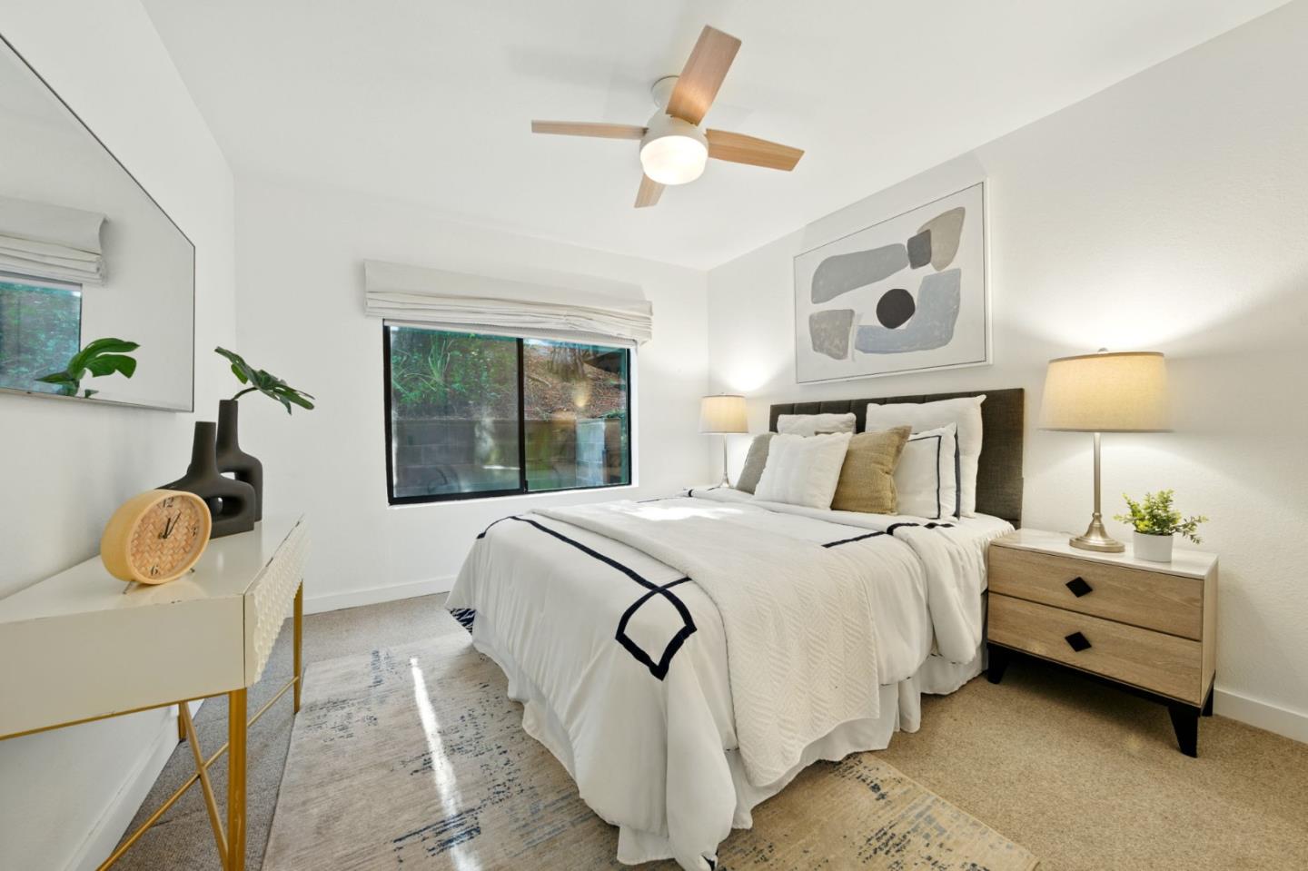 Detail Gallery Image 17 of 61 For 3329 Brittan Ave #1,  San Carlos,  CA 94070 - 3 Beds | 2 Baths