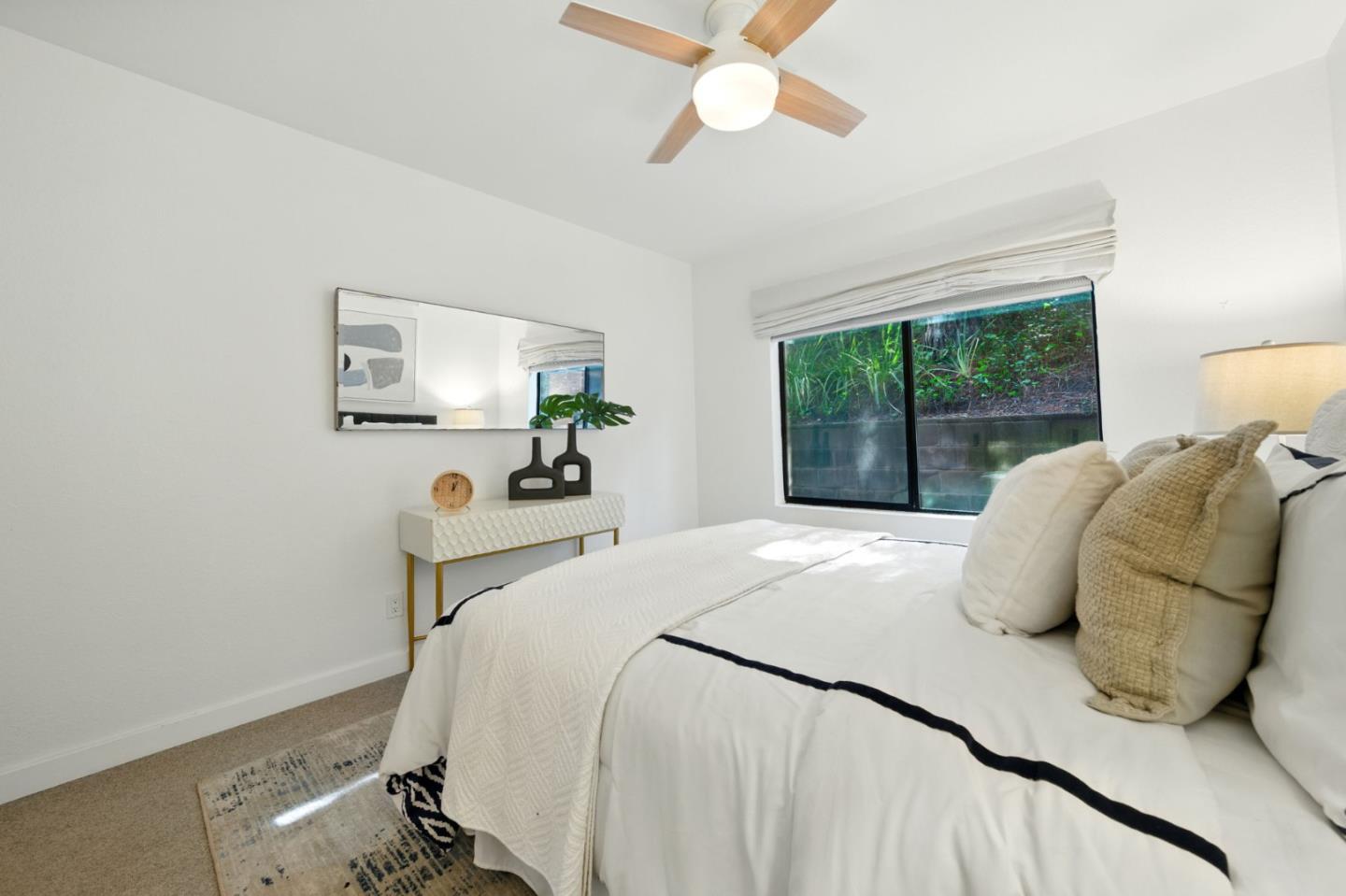 Detail Gallery Image 19 of 61 For 3329 Brittan Ave #1,  San Carlos,  CA 94070 - 3 Beds | 2 Baths