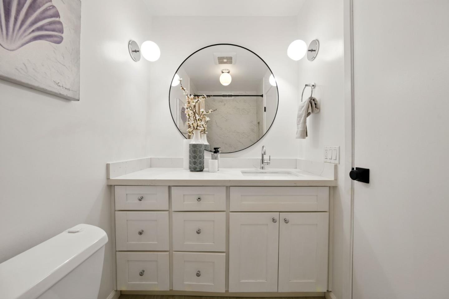 Detail Gallery Image 21 of 61 For 3329 Brittan Ave #1,  San Carlos,  CA 94070 - 3 Beds | 2 Baths