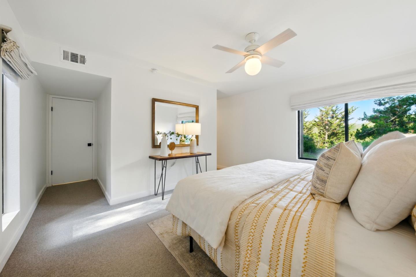Detail Gallery Image 27 of 61 For 3329 Brittan Ave #1,  San Carlos,  CA 94070 - 3 Beds | 2 Baths