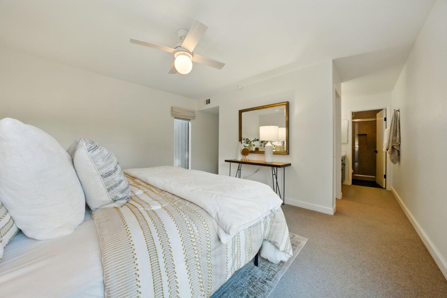 Detail Gallery Image 29 of 61 For 3329 Brittan Ave #1,  San Carlos,  CA 94070 - 3 Beds | 2 Baths