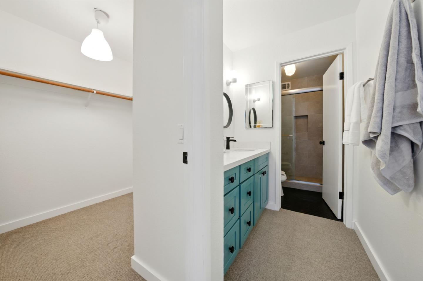 Detail Gallery Image 30 of 61 For 3329 Brittan Ave #1,  San Carlos,  CA 94070 - 3 Beds | 2 Baths