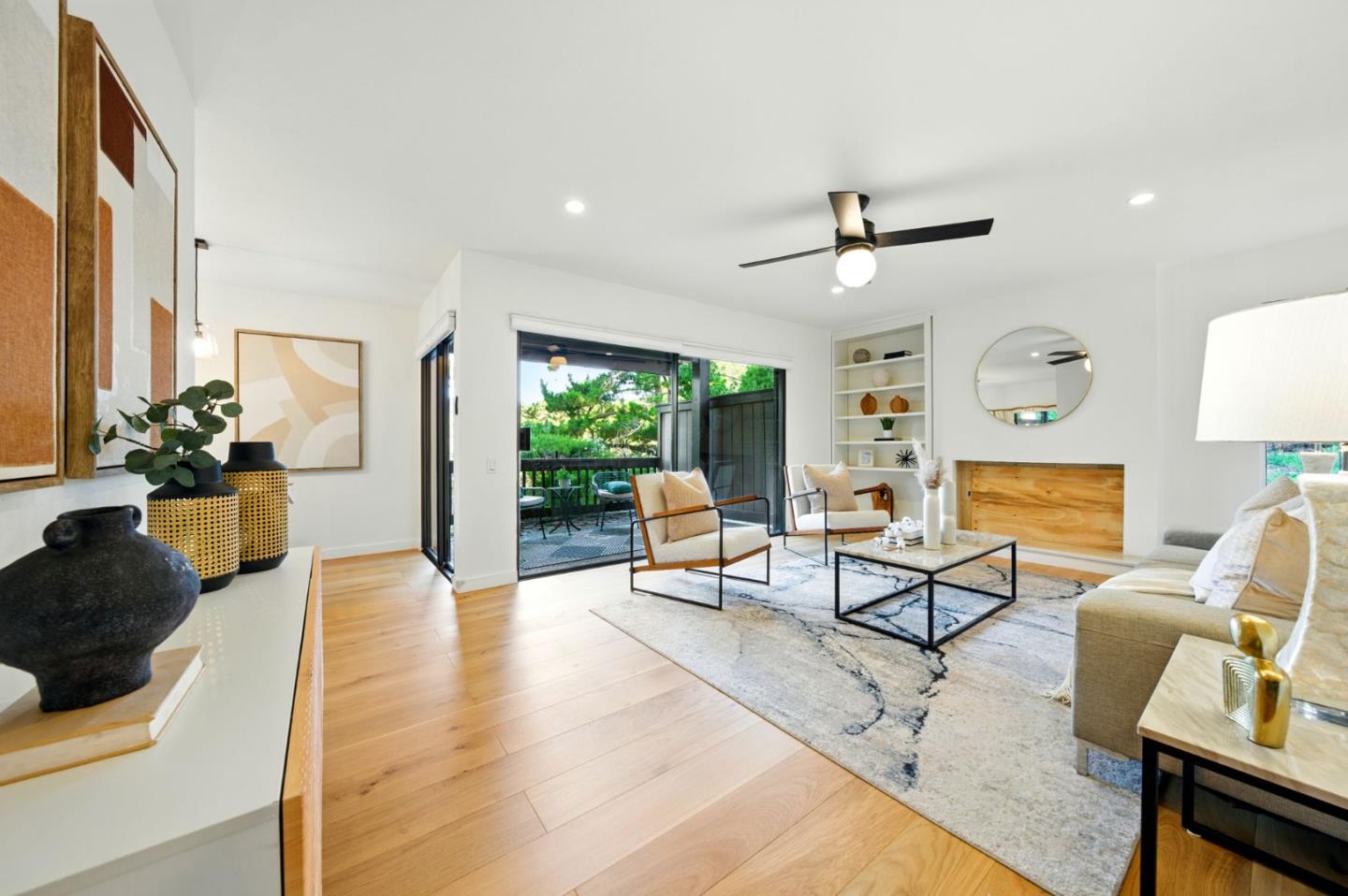 Detail Gallery Image 7 of 61 For 3329 Brittan Ave #1,  San Carlos,  CA 94070 - 3 Beds | 2 Baths