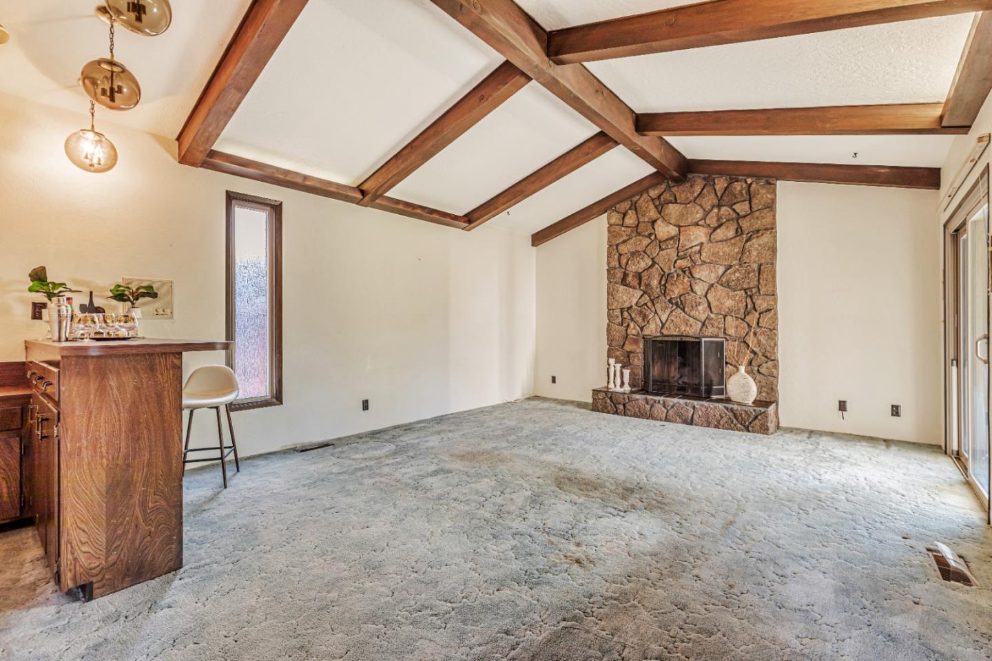 Detail Gallery Image 10 of 41 For 1870 Cushman St, Hollister,  CA 95023 - 3 Beds | 2/1 Baths