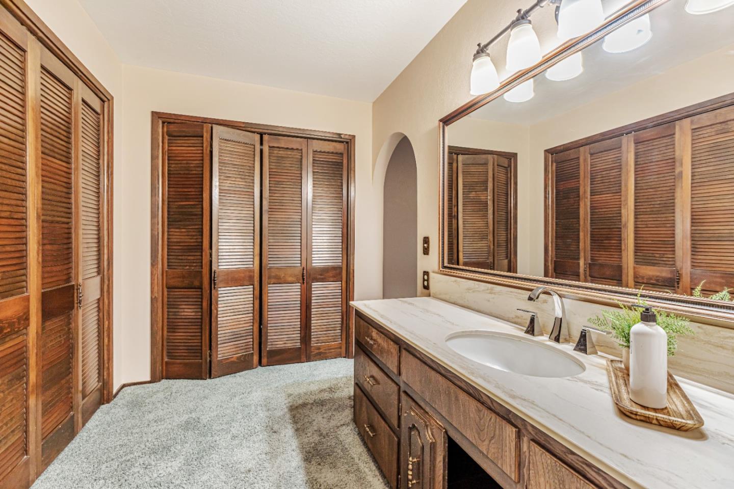 Detail Gallery Image 32 of 41 For 1870 Cushman St, Hollister,  CA 95023 - 3 Beds | 2/1 Baths