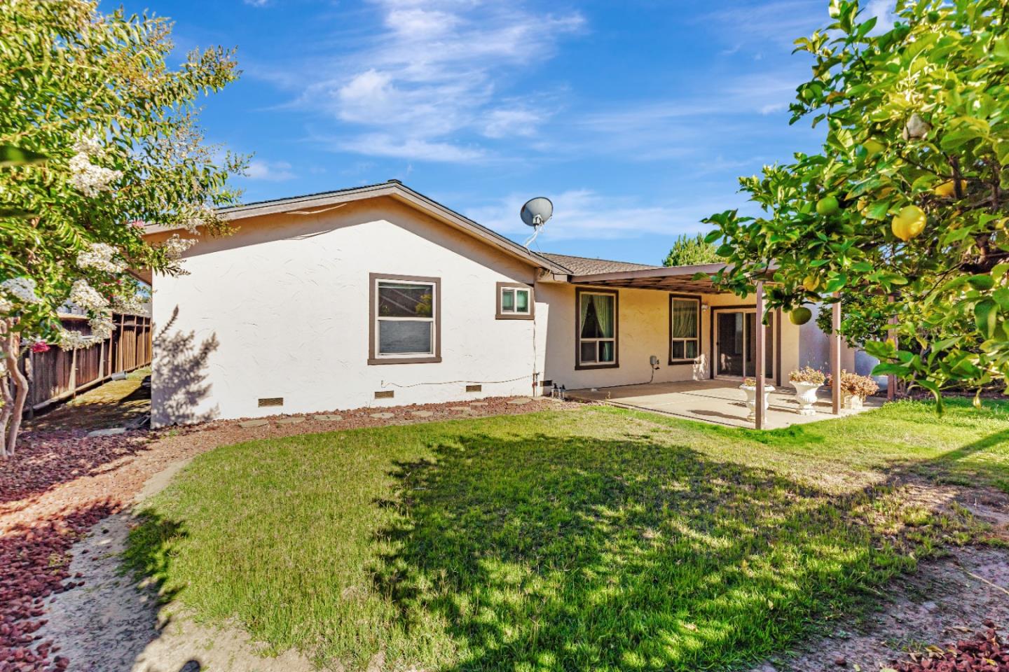 Detail Gallery Image 39 of 41 For 1870 Cushman St, Hollister,  CA 95023 - 3 Beds | 2/1 Baths