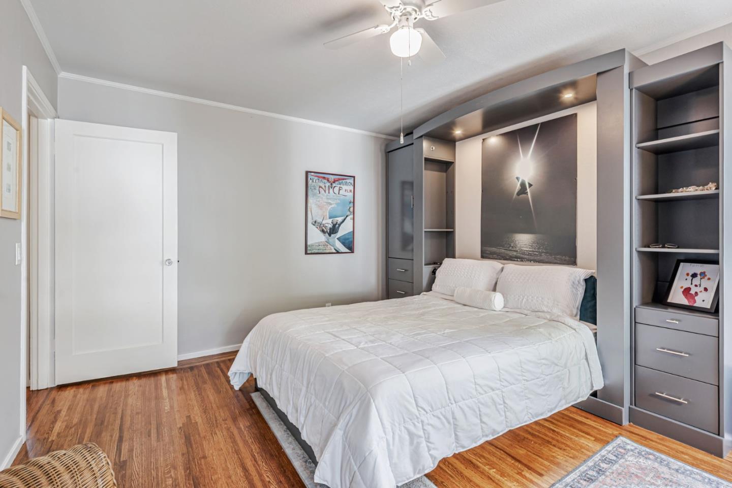Detail Gallery Image 22 of 42 For 221 Hillview Ave, Redwood City,  CA 94062 - 2 Beds | 2 Baths