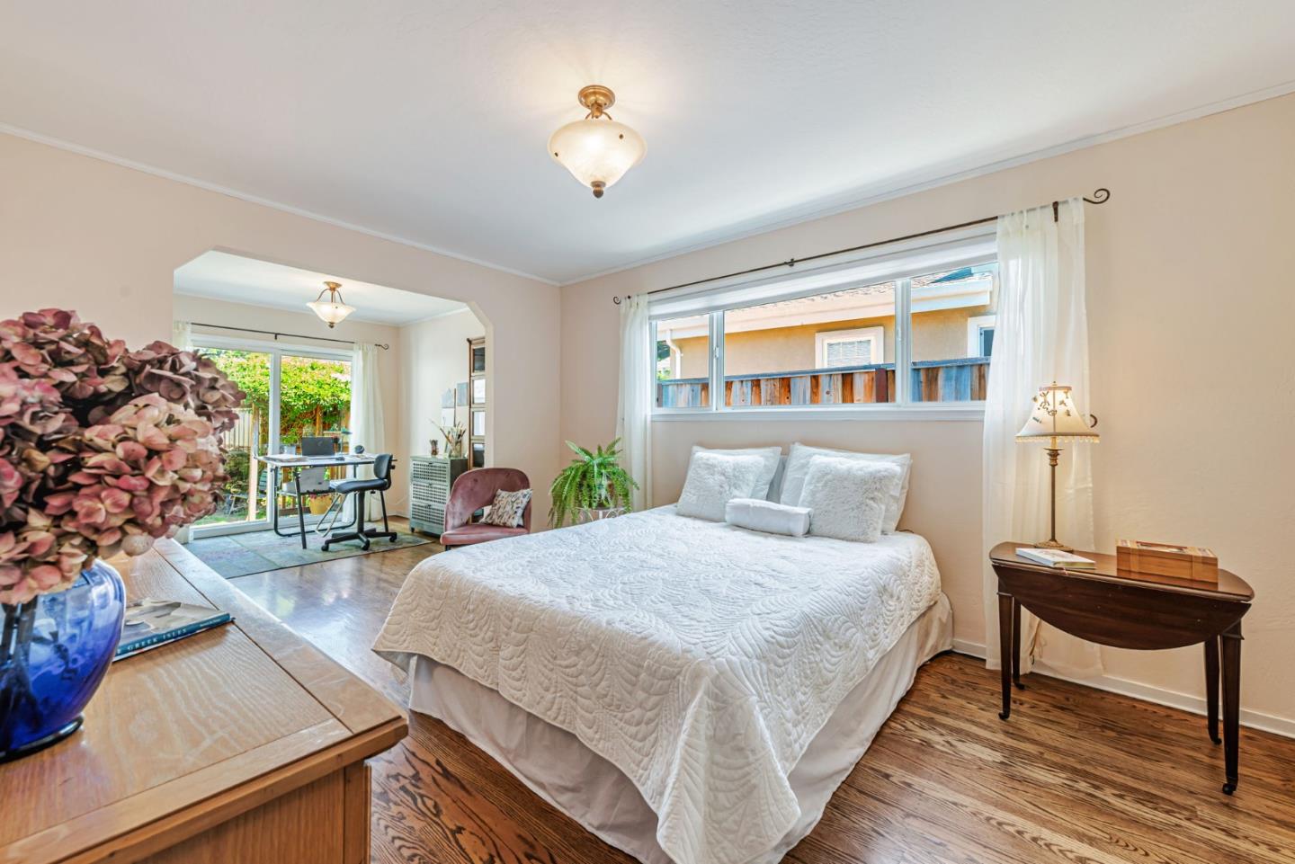 Detail Gallery Image 26 of 42 For 221 Hillview Ave, Redwood City,  CA 94062 - 2 Beds | 2 Baths