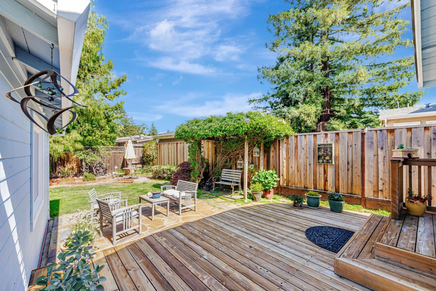 Detail Gallery Image 34 of 42 For 221 Hillview Ave, Redwood City,  CA 94062 - 2 Beds | 2 Baths