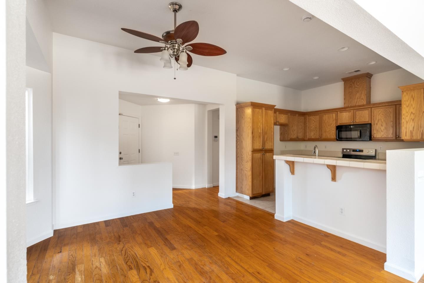 Detail Gallery Image 10 of 29 For 2320 Nature Ct, Riverbank,  CA 95367 - 3 Beds | 2 Baths