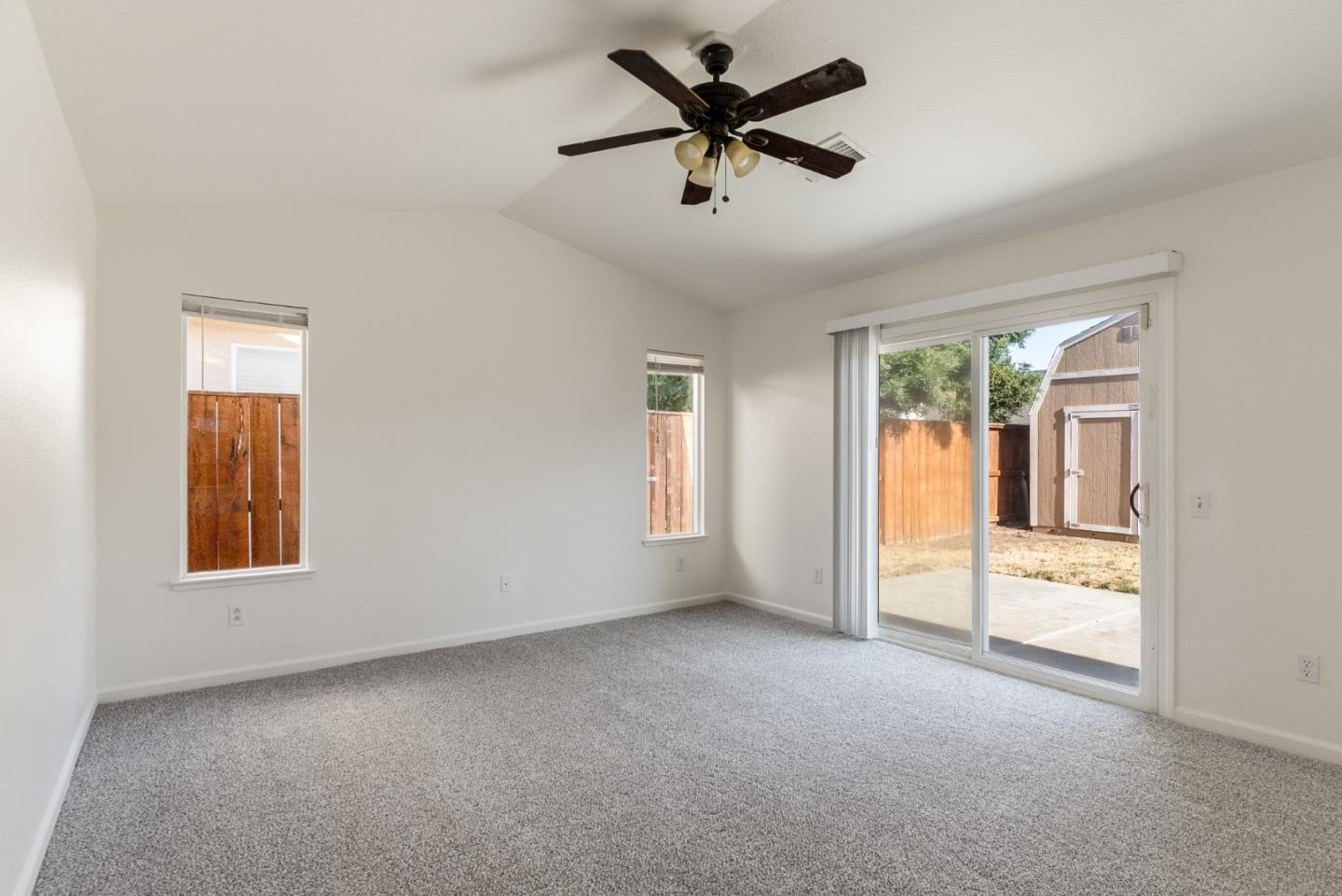 Detail Gallery Image 13 of 29 For 2320 Nature Ct, Riverbank,  CA 95367 - 3 Beds | 2 Baths
