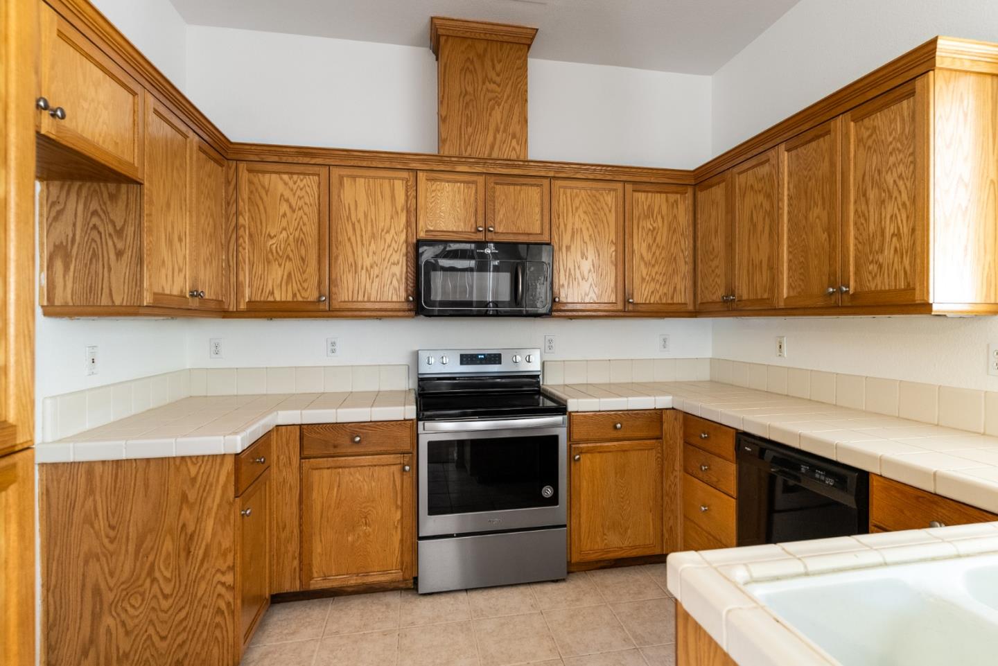 Detail Gallery Image 7 of 29 For 2320 Nature Ct, Riverbank,  CA 95367 - 3 Beds | 2 Baths