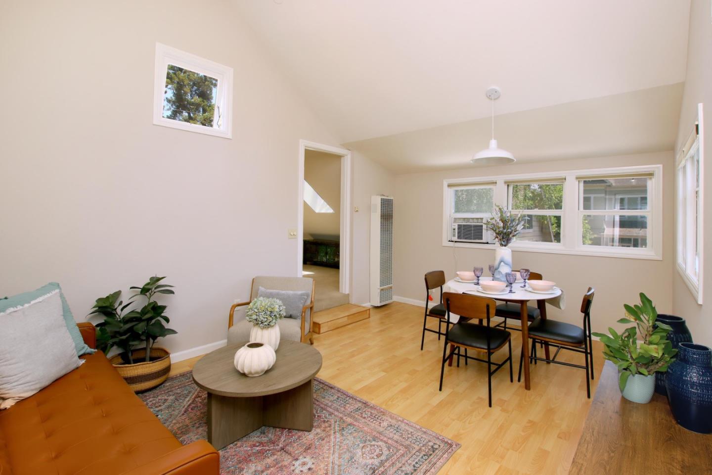 Detail Gallery Image 25 of 65 For 515 Chestnut St, Santa Cruz,  CA 95060 - 3 Beds | 2 Baths