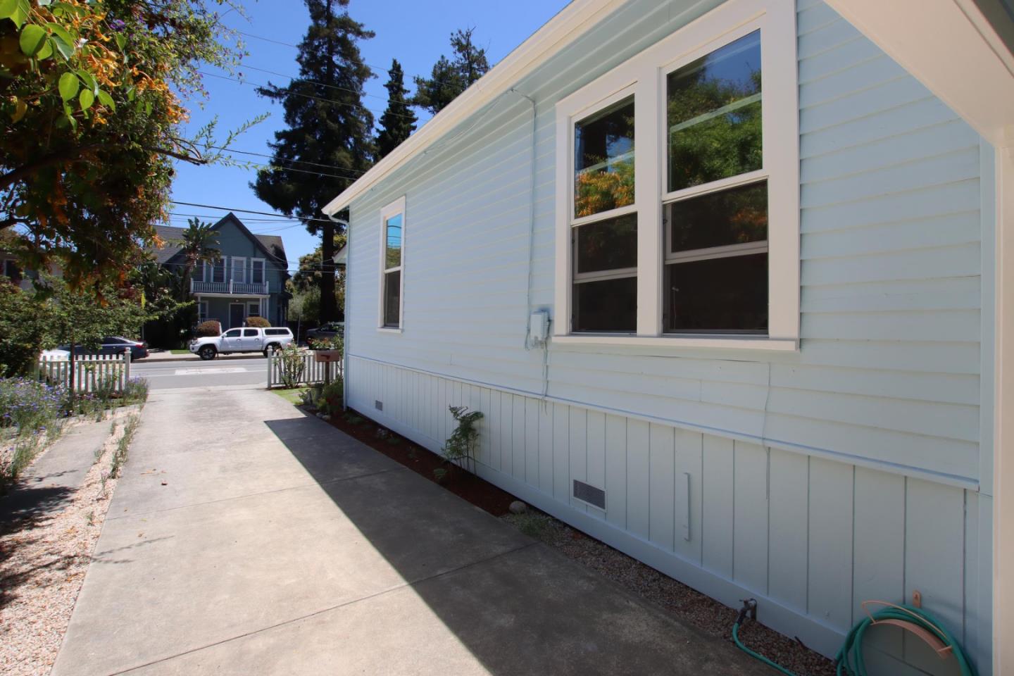 Detail Gallery Image 37 of 65 For 515 Chestnut St, Santa Cruz,  CA 95060 - 3 Beds | 2 Baths